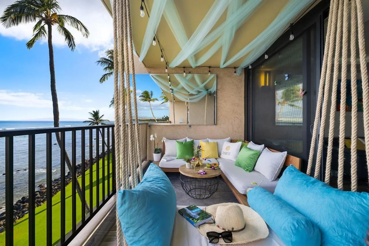Spectacular Luxury , Modern Oceanfront Condo Maalaea-Kihei ,Maui Wailuku